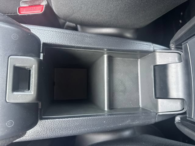 Used 2018 Honda HR-V LX image 24