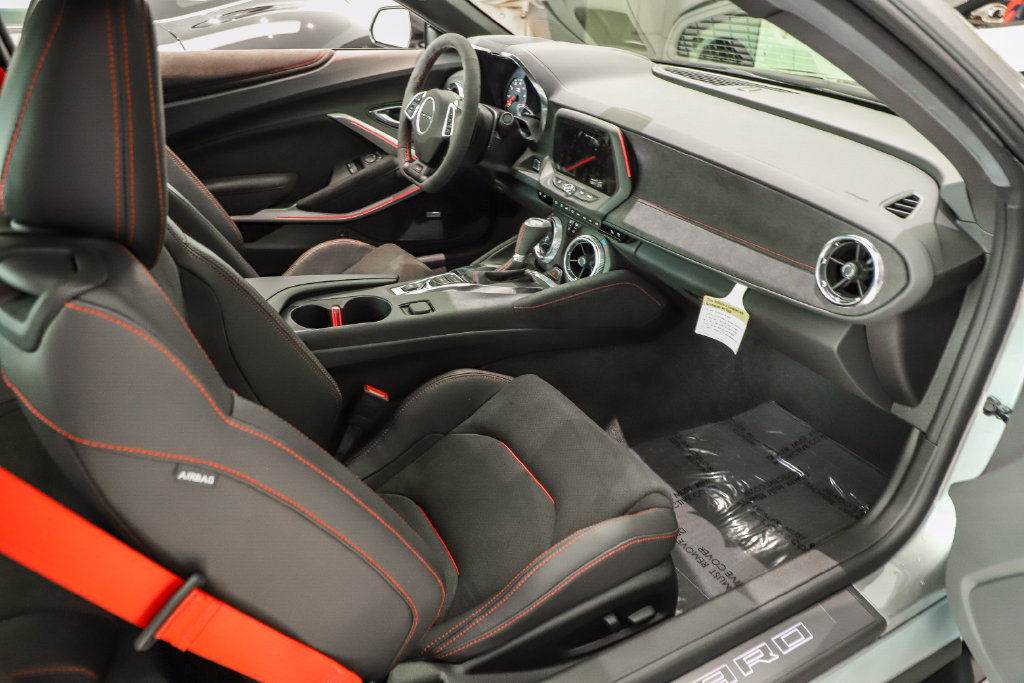 Used 2023 Chevrolet Camaro ZL1 RWD image 36