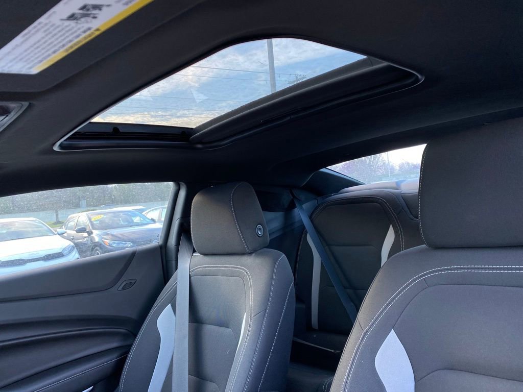 Used 2018 Chevrolet Camaro LT w/ RS Package image 26