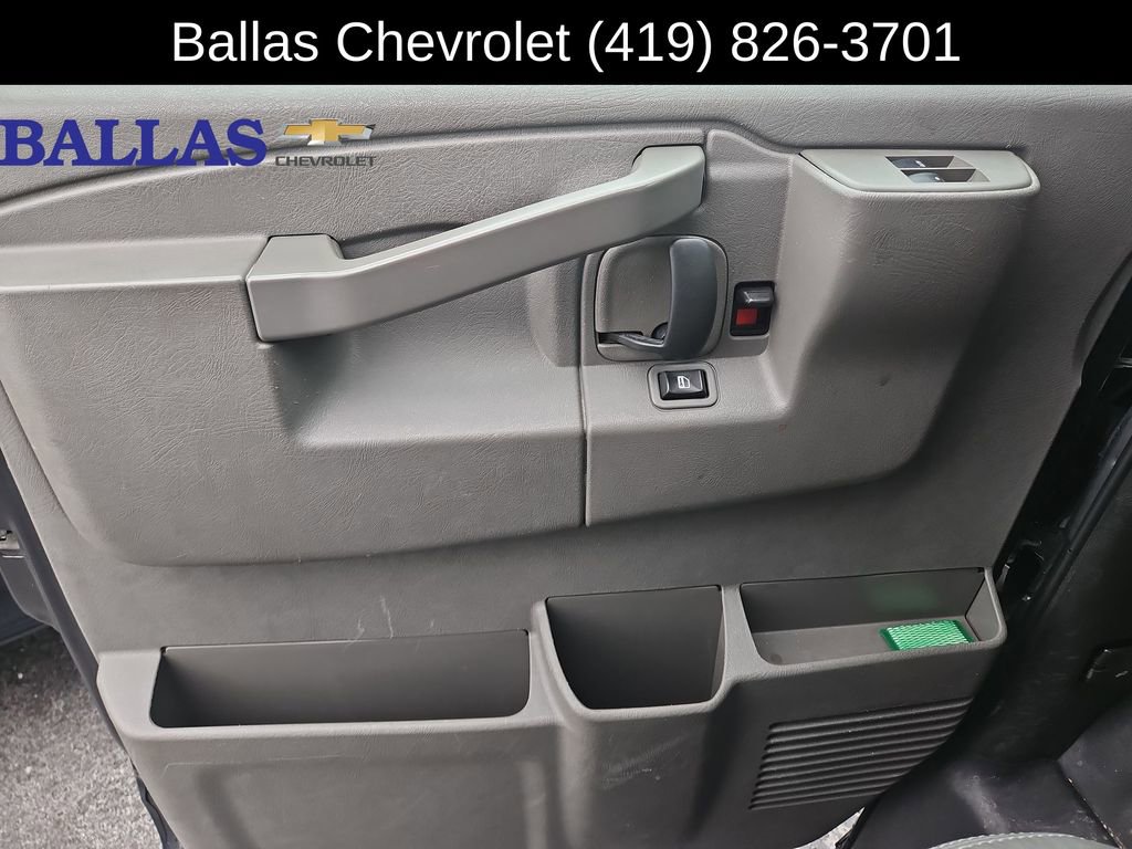 Certified 2016 Chevrolet Express 2500 LS image 22