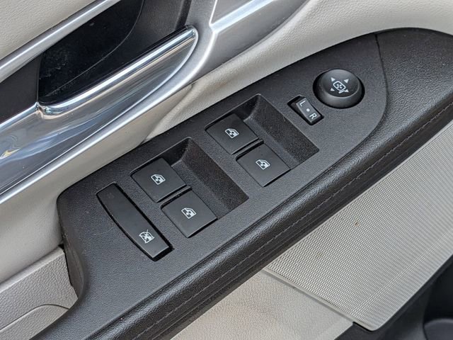 Used 2017 GMC Terrain SLE FWD image 14