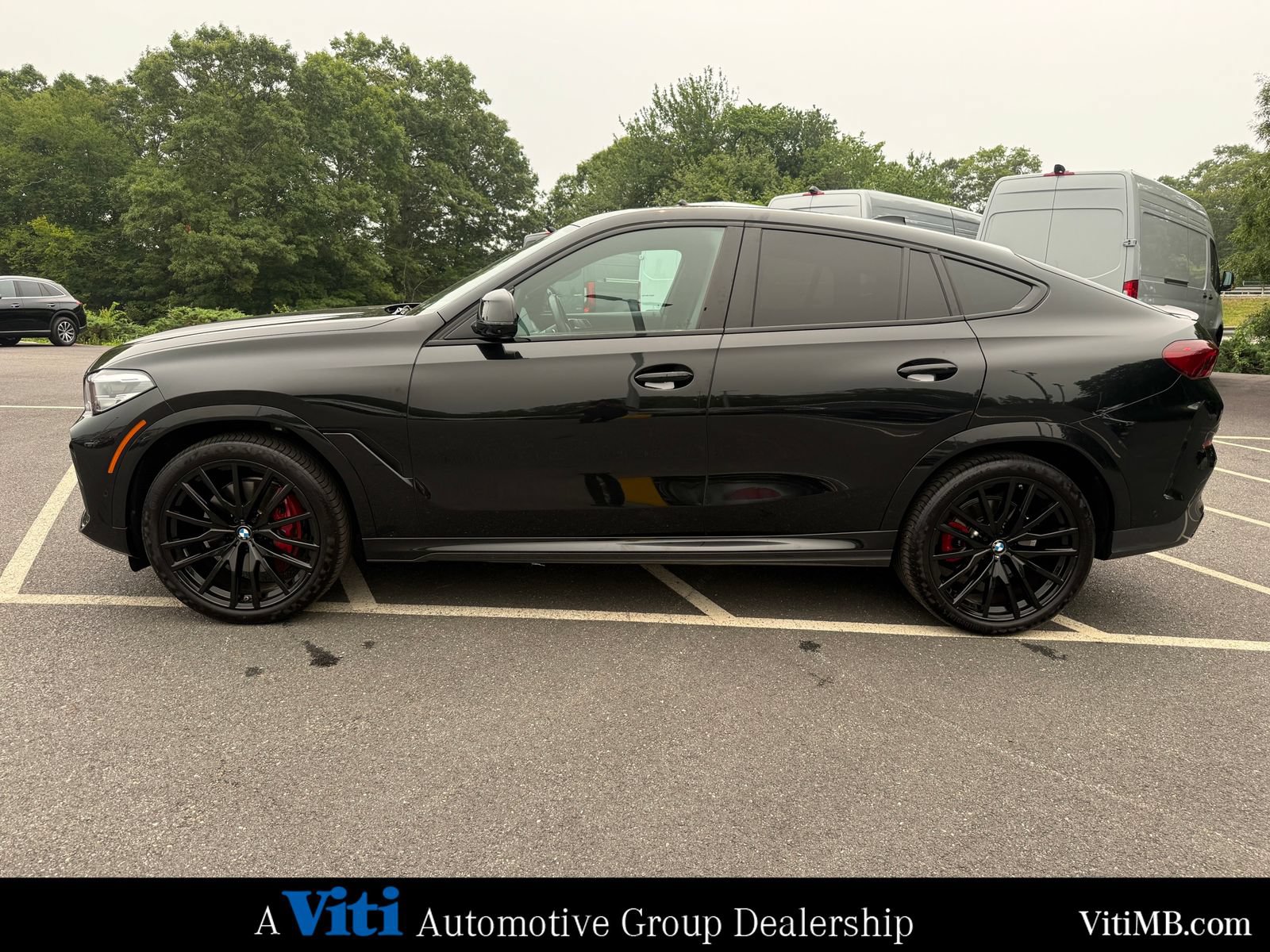 Used 2022 BMW X6 xDrive40i w/ M Sport Package AWD/4WD image 5