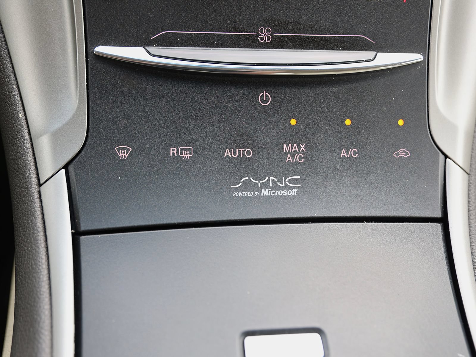 Used 2014 Lincoln MKZ AWD w/ Equipment Group 102A Reserve image 24
