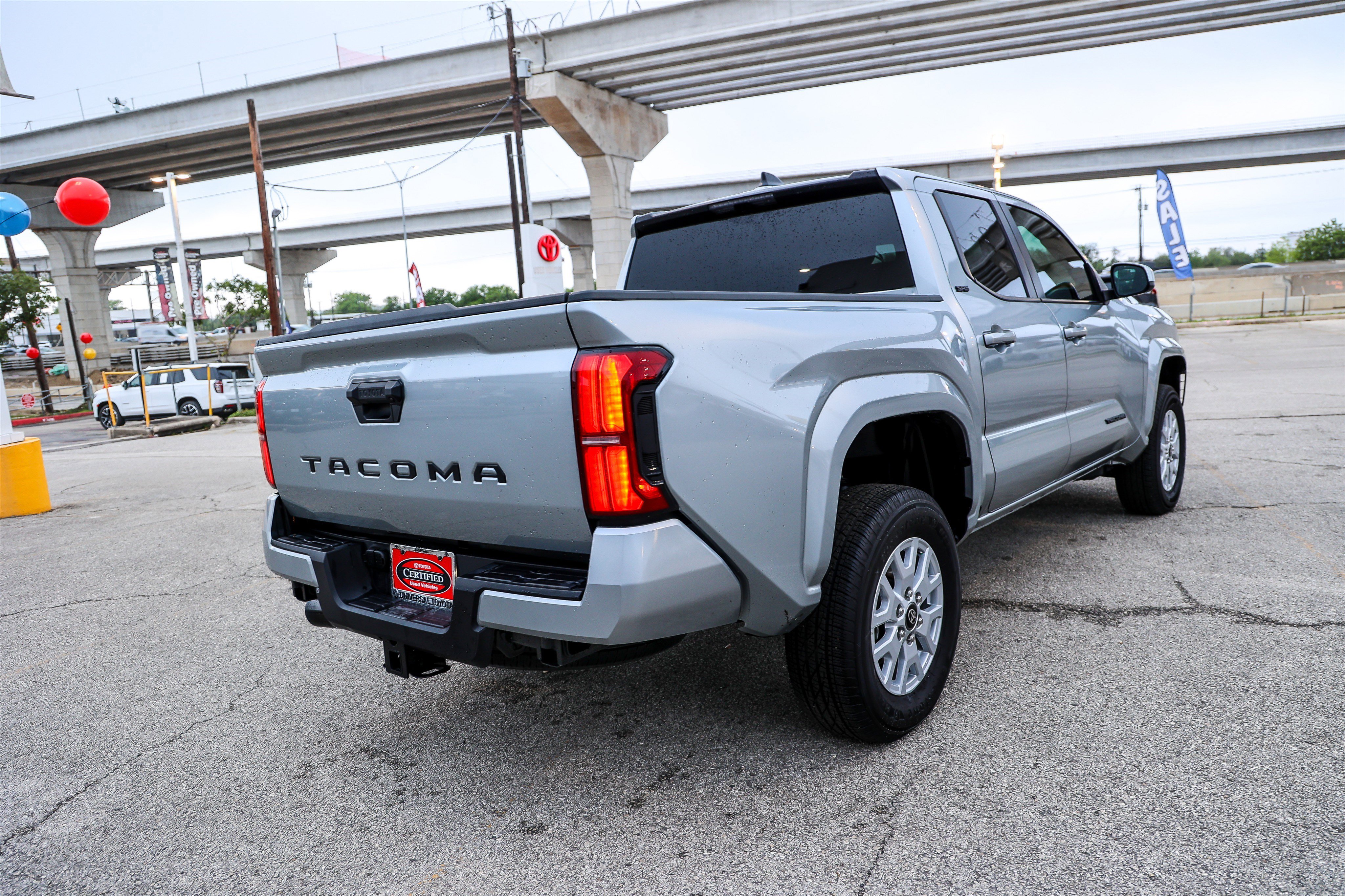 Certified 2025 Toyota Tacoma SR5 image 7