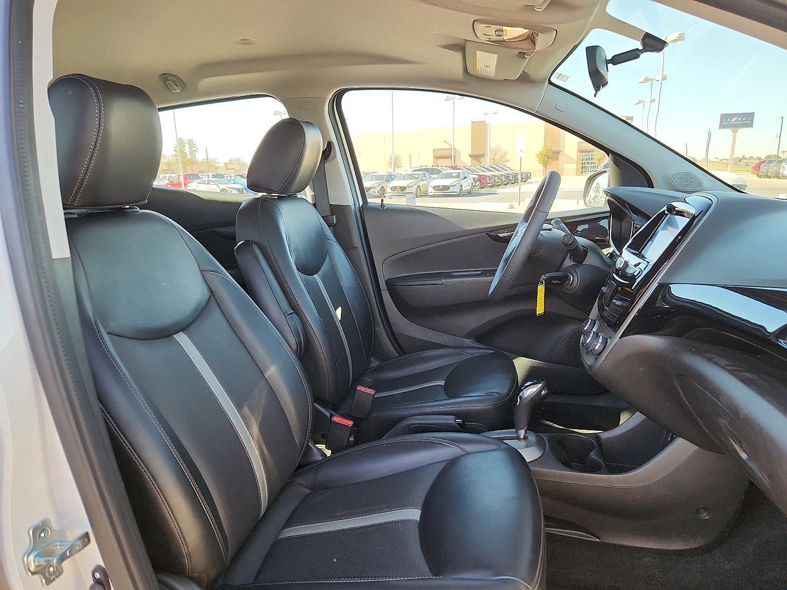 Used 2022 Chevrolet Spark ACTIV image 15