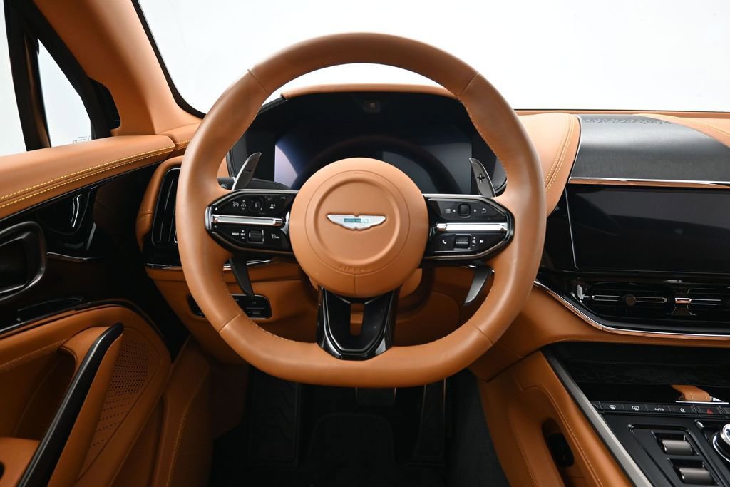 Used 2025 Aston Martin DBX 707 AWD/4WD image 12