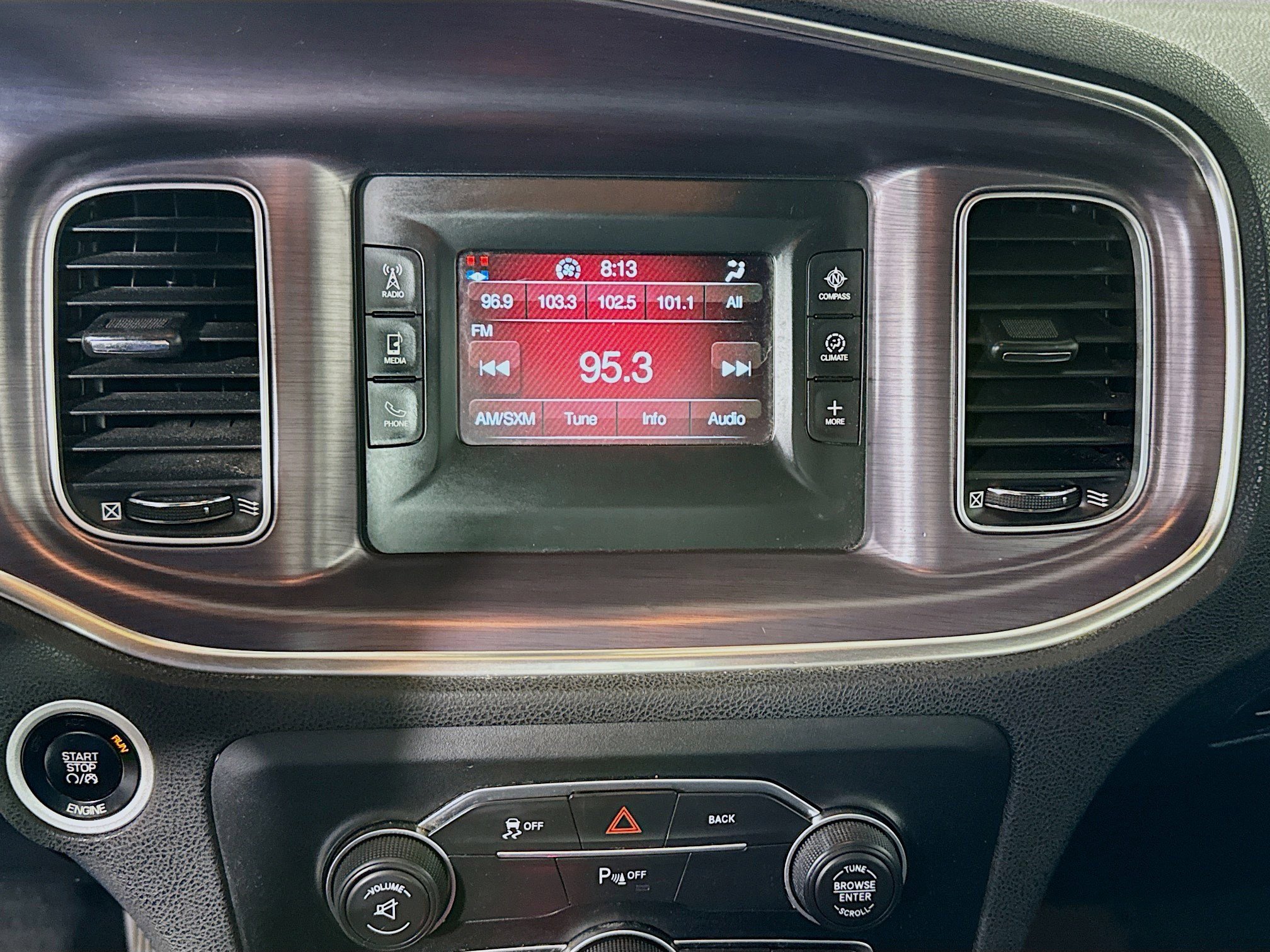 Used 2016 Dodge Charger SE w/ Popular Equipment Group image 18