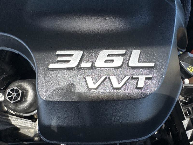 Used 2021 Chrysler 300 S image 30