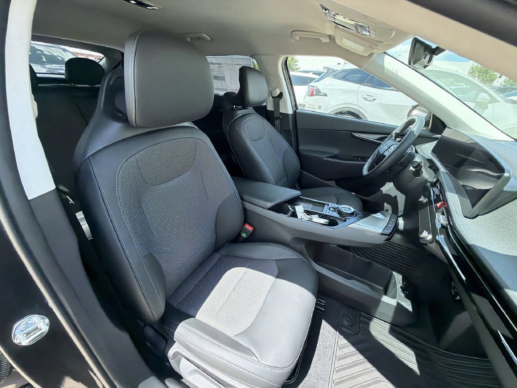New 2026 Kia EV6 Light AWD/4WD image 27