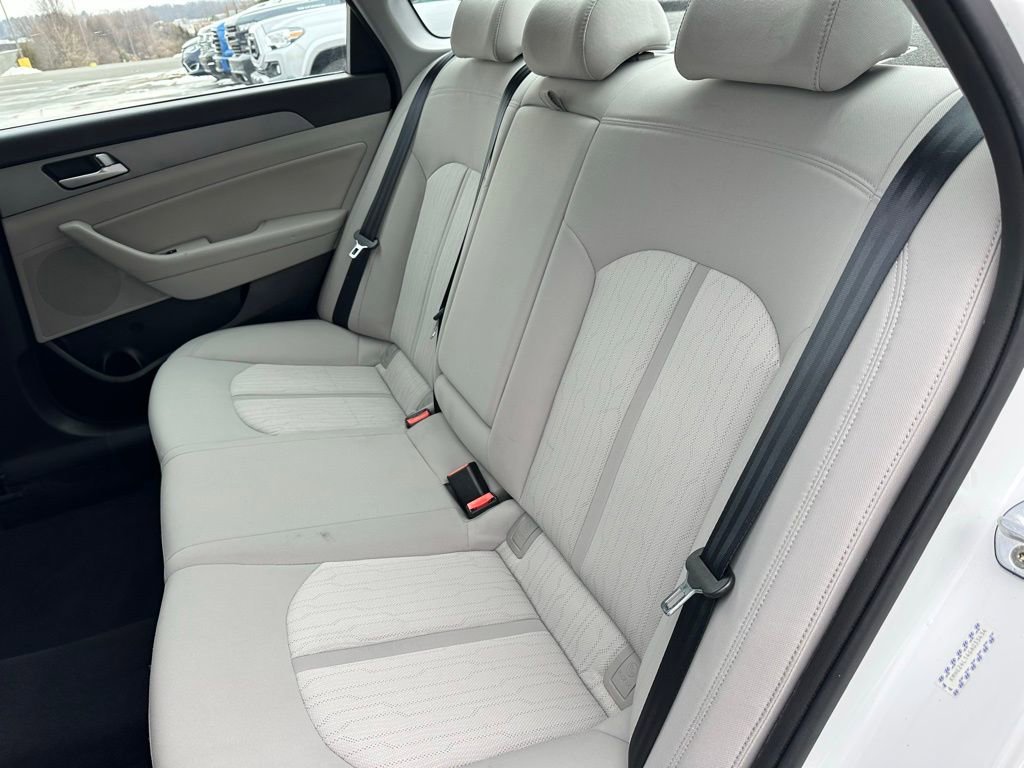 Used 2016 Hyundai Sonata SE image 21