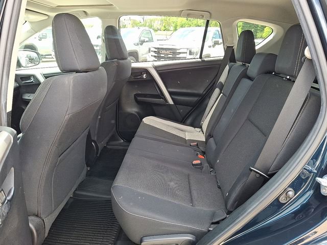 Used 2017 Toyota RAV4 XLE AWD/4WD image 11