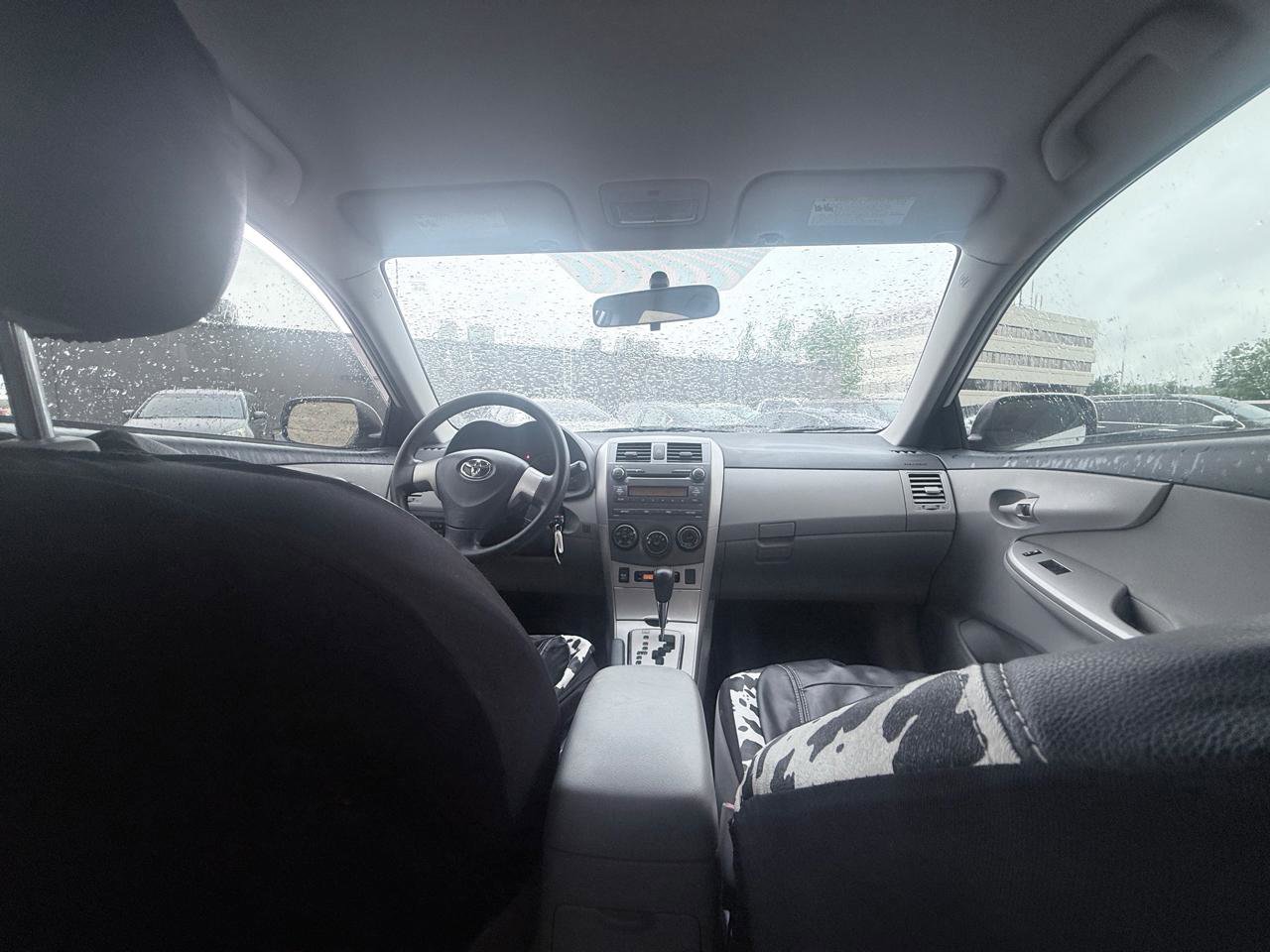 Used 2011 Toyota Corolla LE FWD image 13