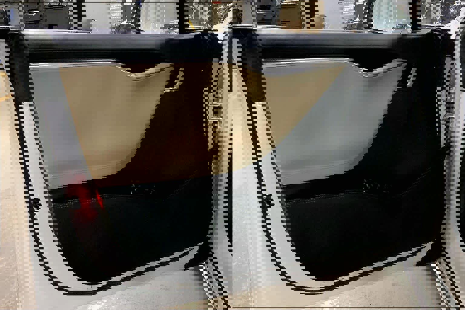 Used 2017 Tesla Model S 75D AWD/4WD image 21