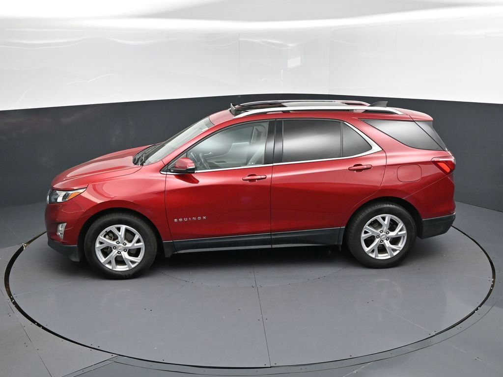 Used 2018 Chevrolet Equinox LT image 32