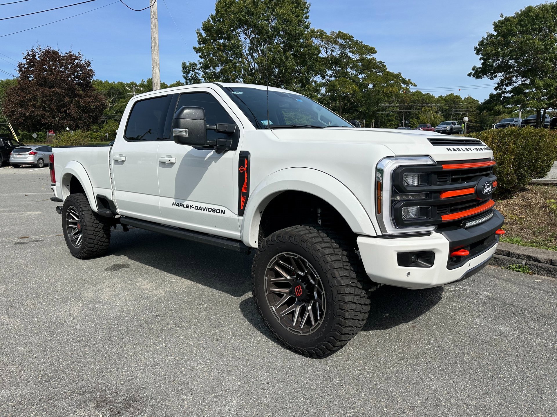 Used 2024 Ford F250 Lariat w/ Lariat Ultimate Package image 10