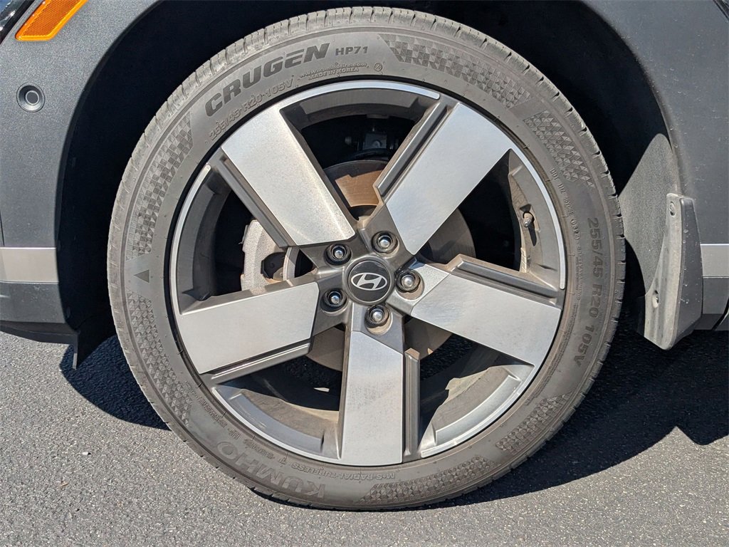 Certified 2024 Hyundai Santa Fe Limited image 22