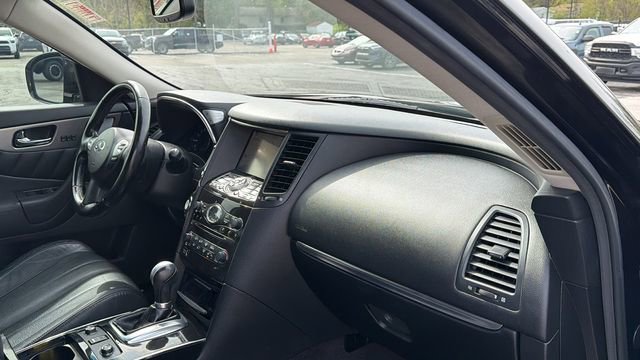Used 2015 INFINITI QX70 AWD w/ Premium Package image 34