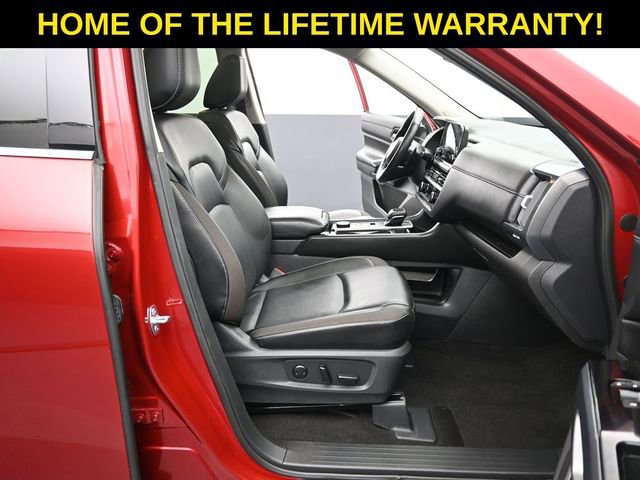 Used 2024 Nissan Pathfinder SL w/ SL Premium Package image 50