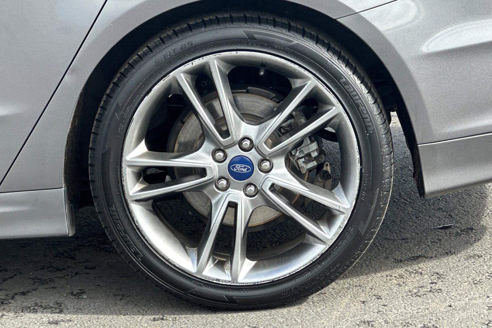 Used 2014 Ford Fusion Titanium image 25