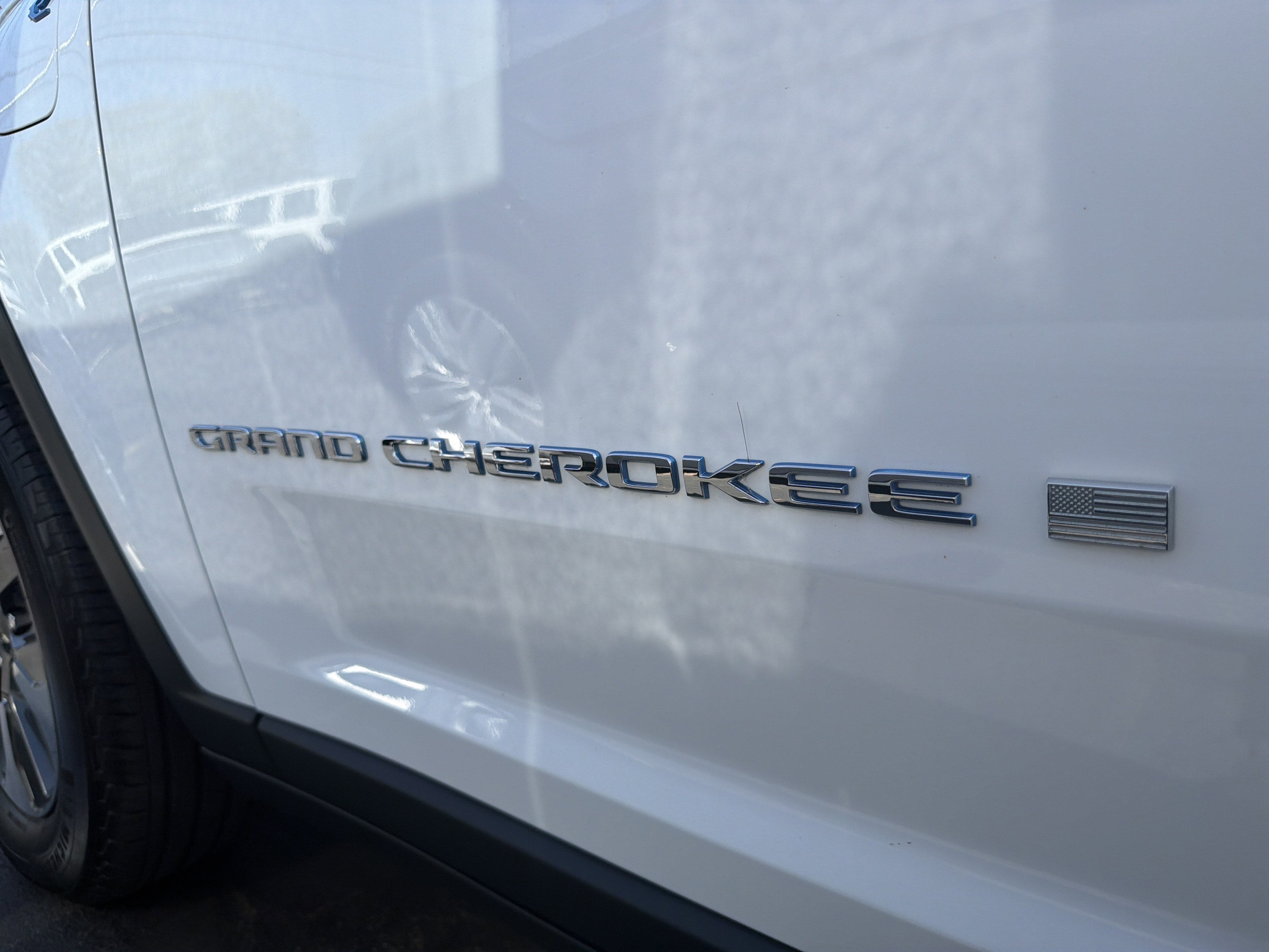 Certified 2022 Jeep Grand Cherokee Limited 4xe w/ Luxury Tech Group II AWD/4WD image 35