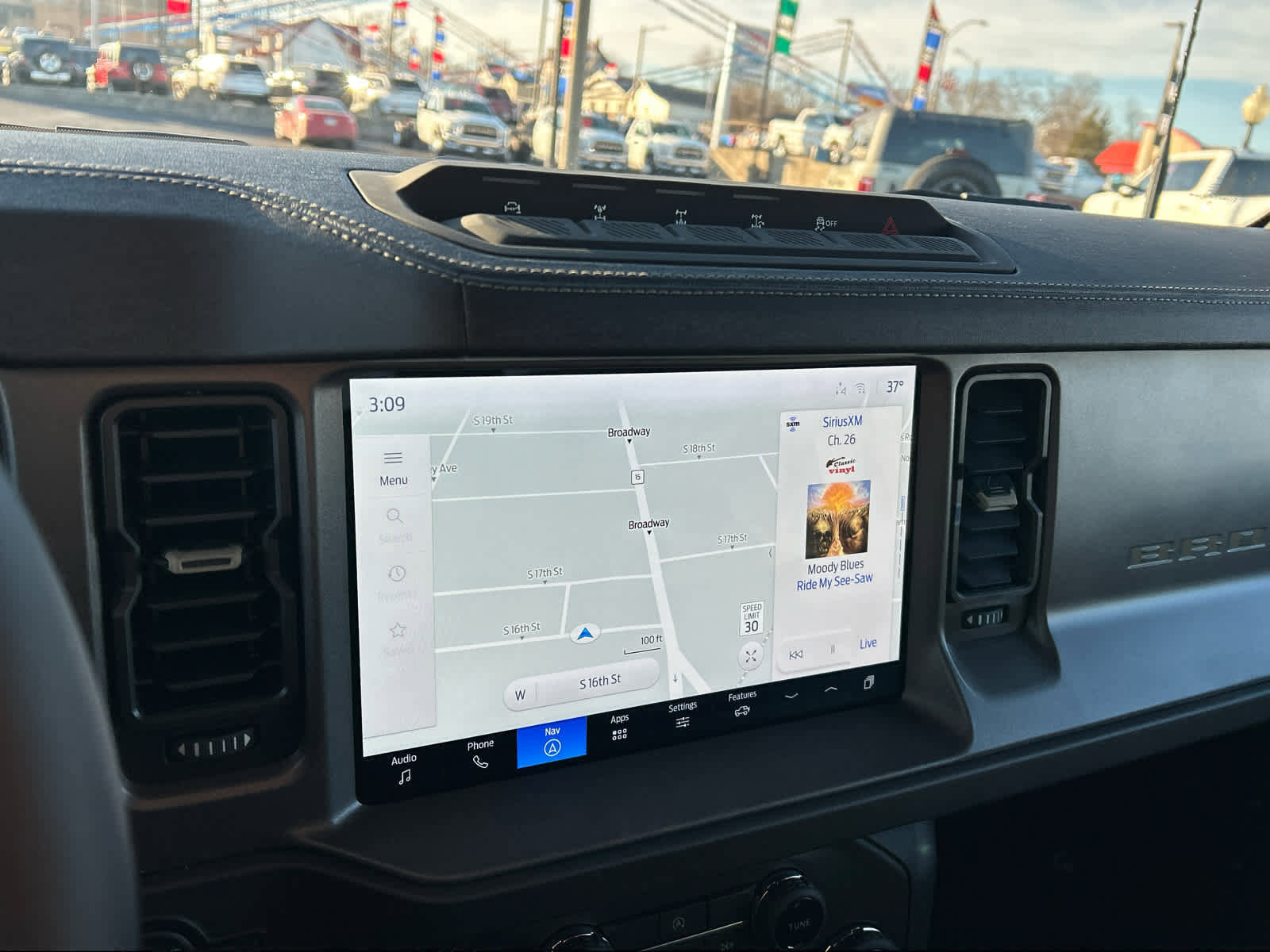 New 2025 Ford Bronco Badlands w/ Sasquatch Package image 33