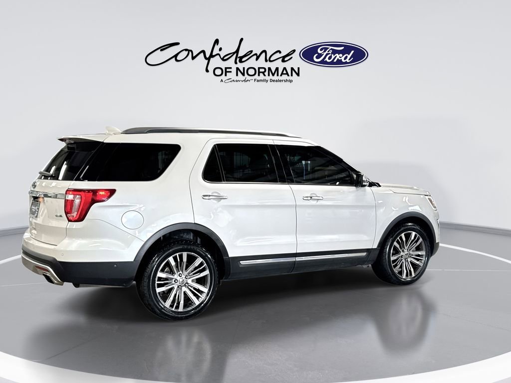 Used 2017 Ford Explorer Platinum AWD/4WD image 9