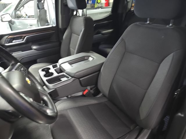 Used 2025 Chevrolet Silverado 1500 LT AWD/4WD image 18