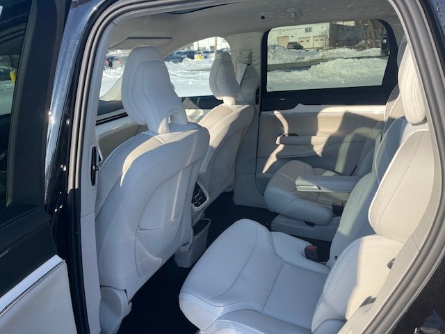 New 2025 Volvo EX90 Plus AWD/4WD image 6