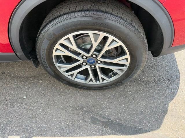 Used 2020 Ford Escape SEL AWD/4WD image 45