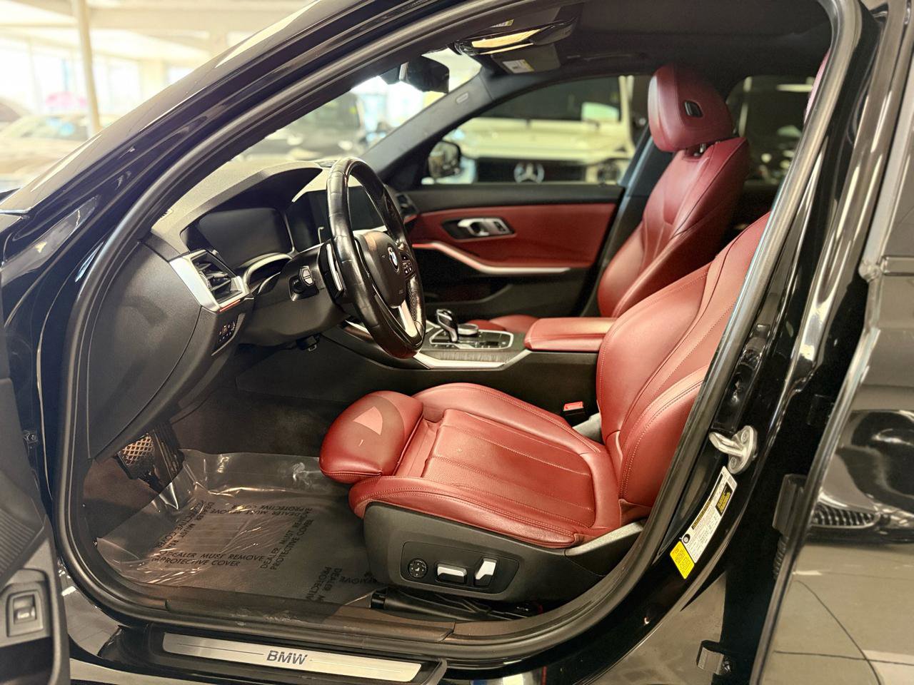 Used 2022 BMW 330i Sedan w/ Driving Assistance Package image 11