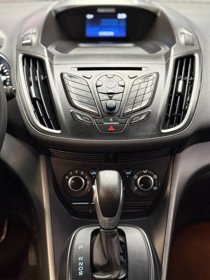 Used 2014 Ford Escape S FWD image 18