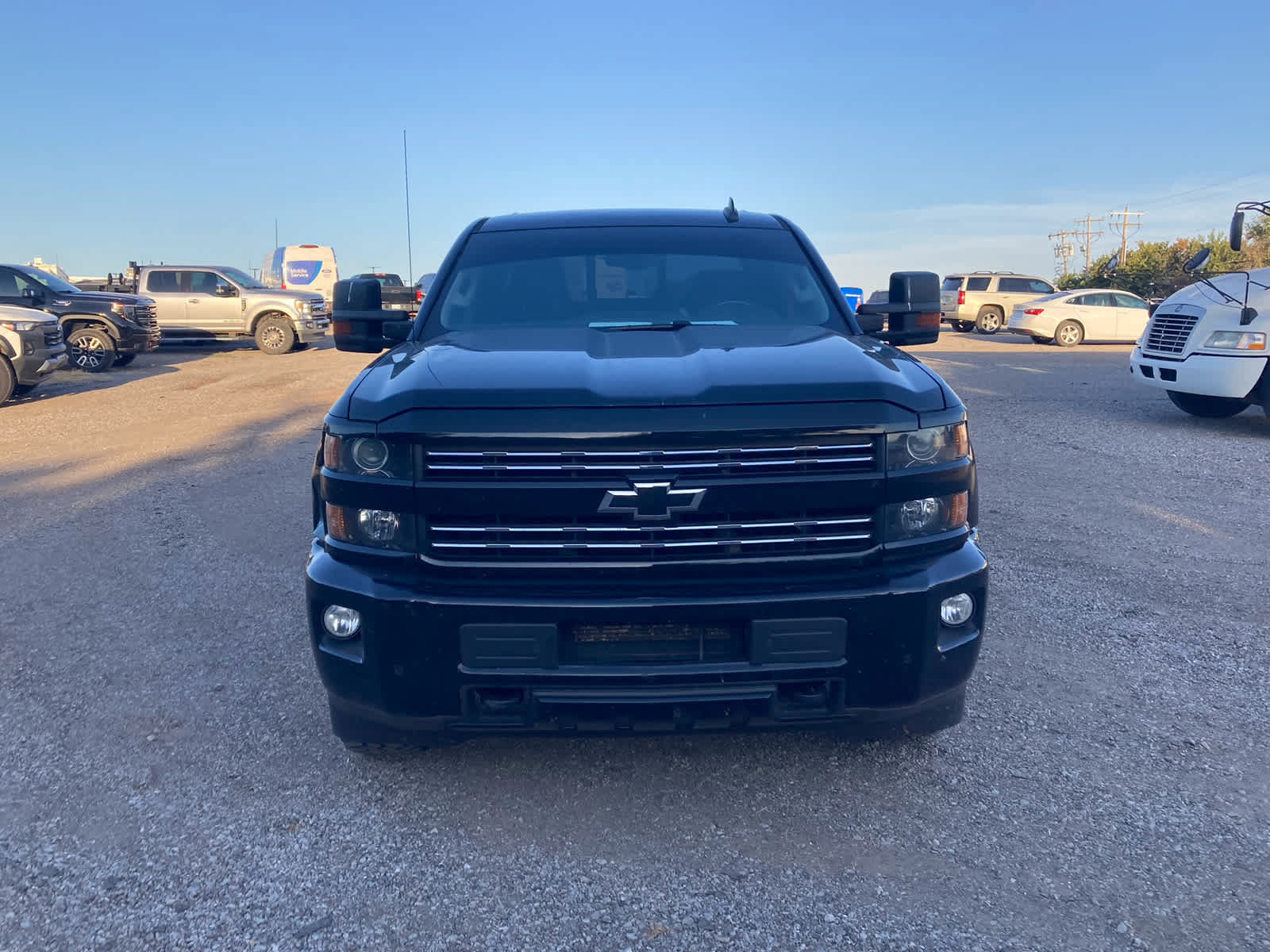 Used 2017 Chevrolet Silverado 2500 LT w/ Midnight Edition AWD/4WD image 12