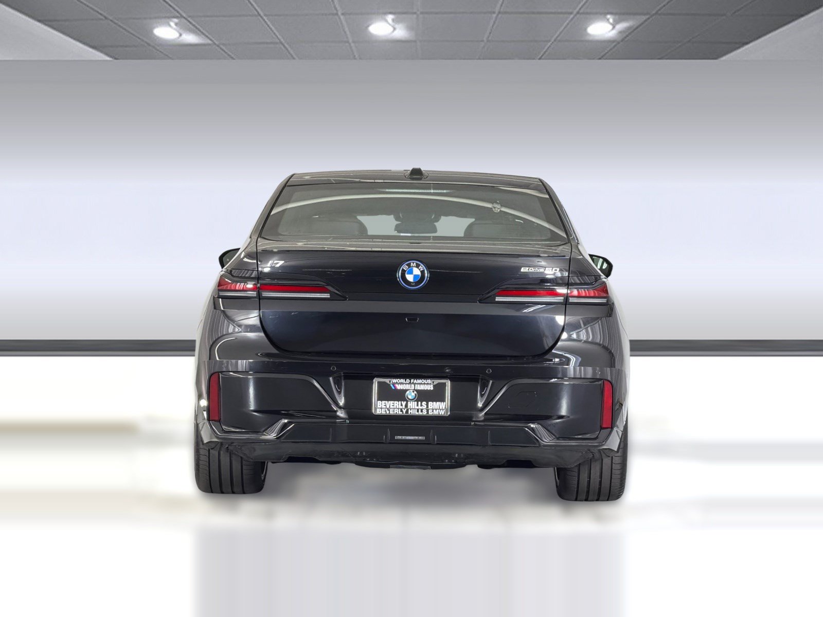 Used 2026 BMW i7 xDrive60 w/ M Sport Package RWD image 10