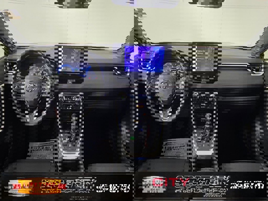 Used 2024 Toyota RAV4 XSE image 29