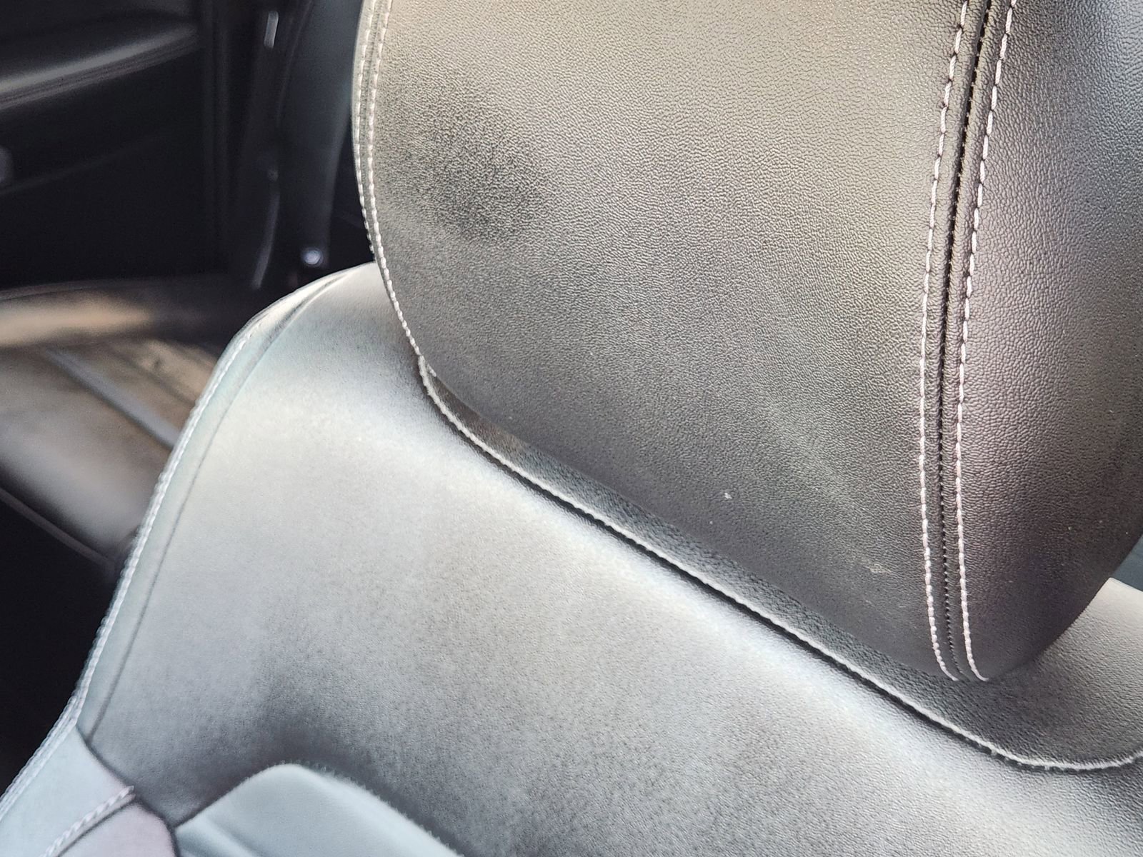 Used 2024 Ford Ranger Lariat w/ FX4 Off-Road Package image 17