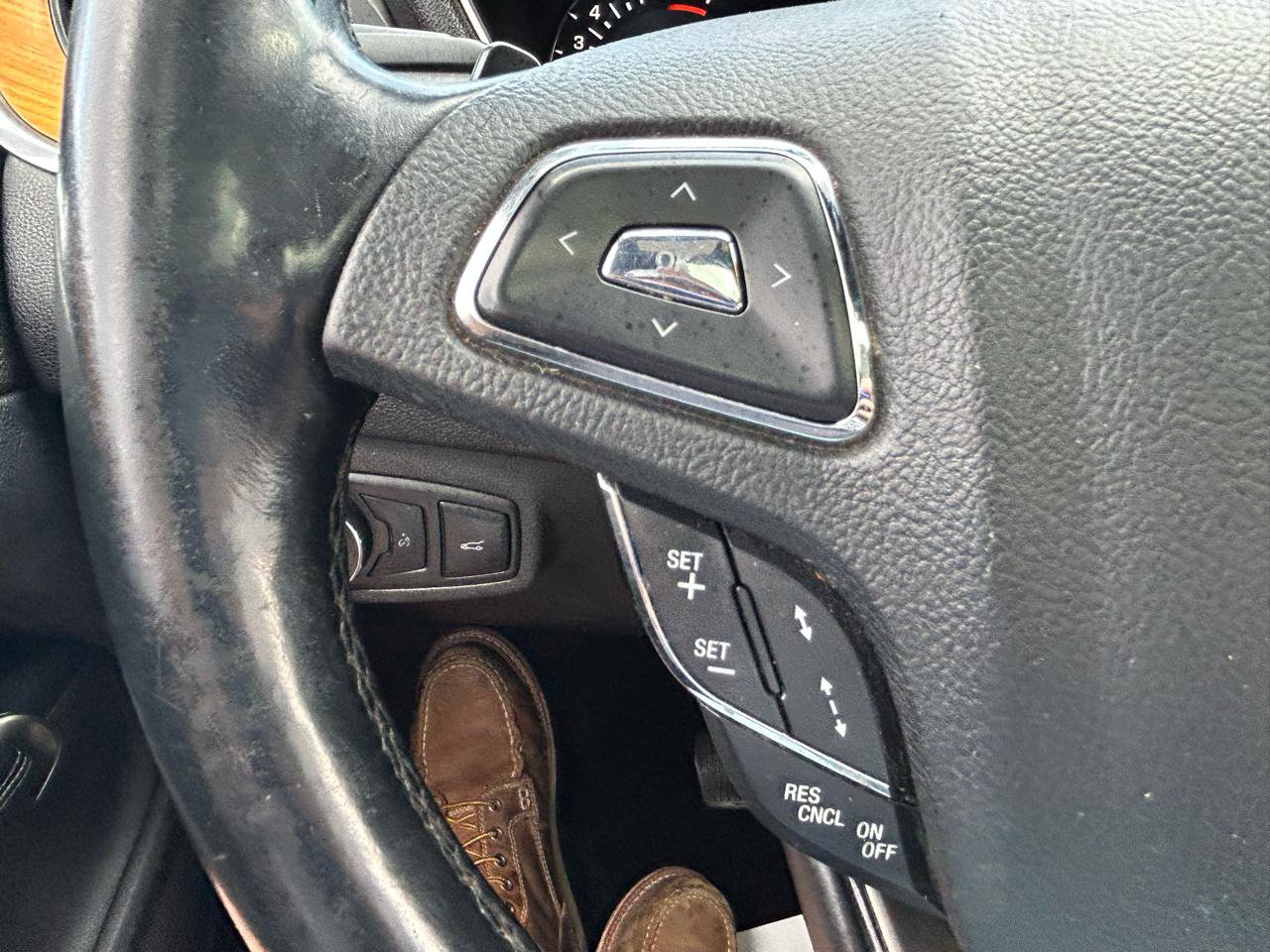 Used 2015 Lincoln MKC AWD w/ Equipment Group 102A Reserve image 19