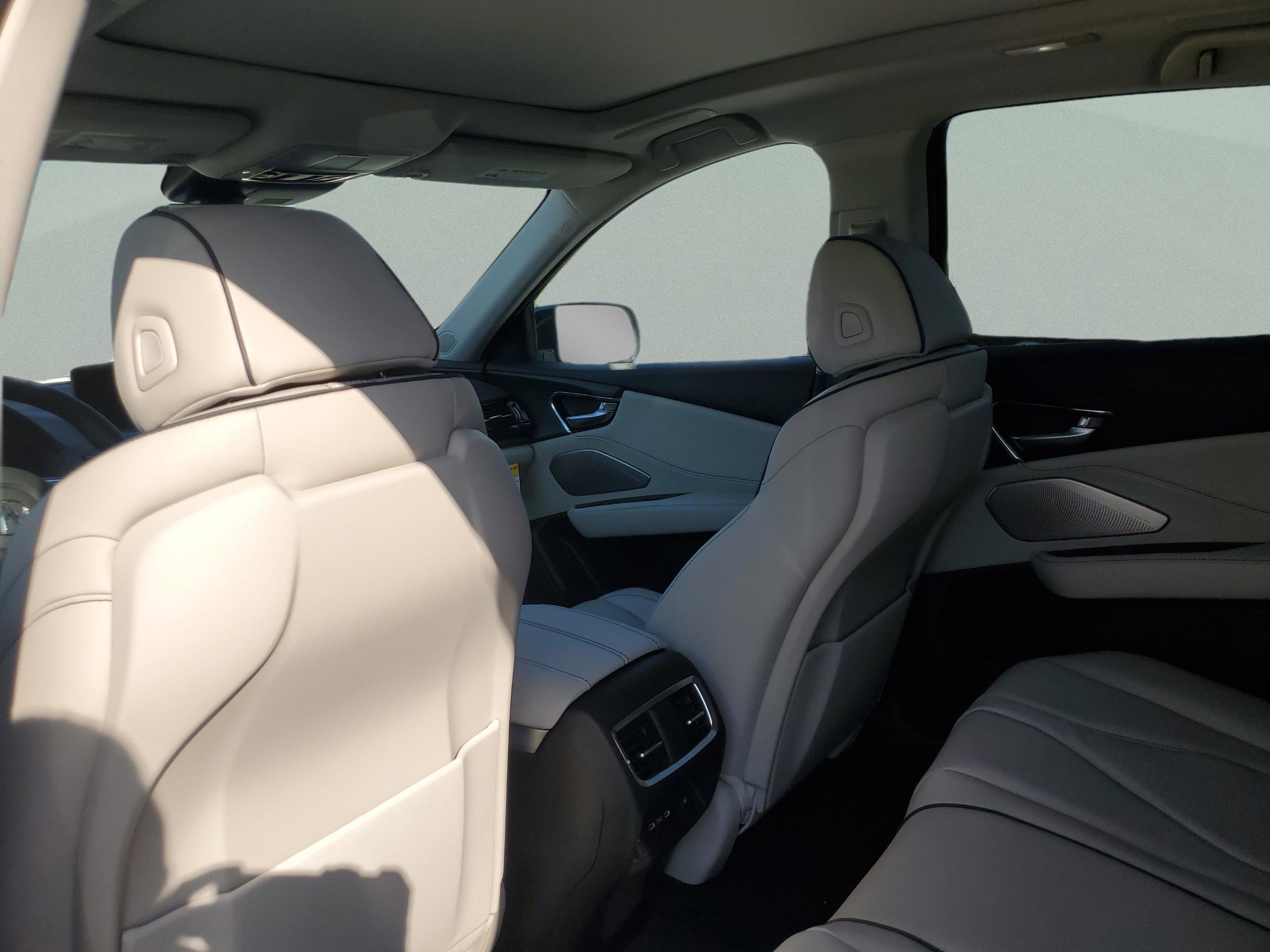 New 2026 Acura RDX SH-AWD w/ Advance Package image 11