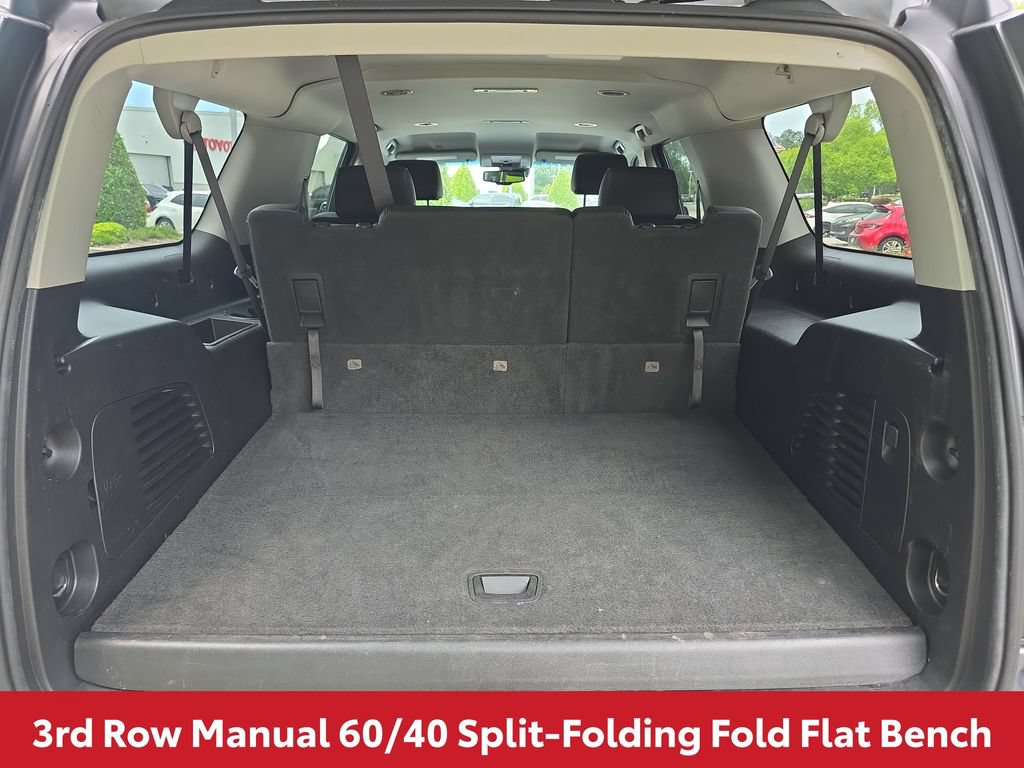 Used 2019 Chevrolet Suburban LT RWD image 38