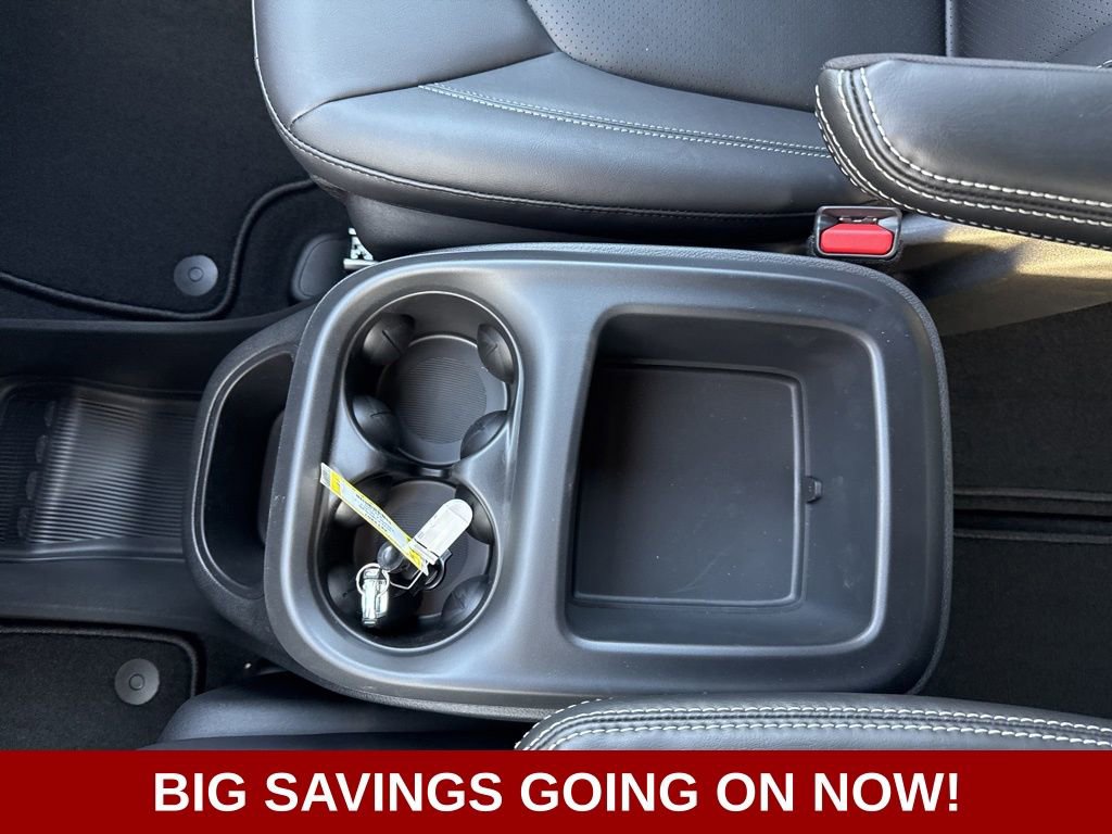 New 2026 Chrysler Pacifica Select w/ S Appearance Package image 22