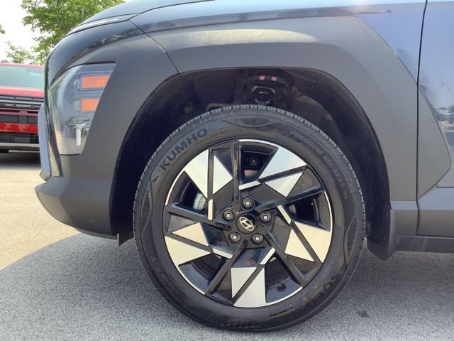 Used 2025 Hyundai Kona SEL image 40