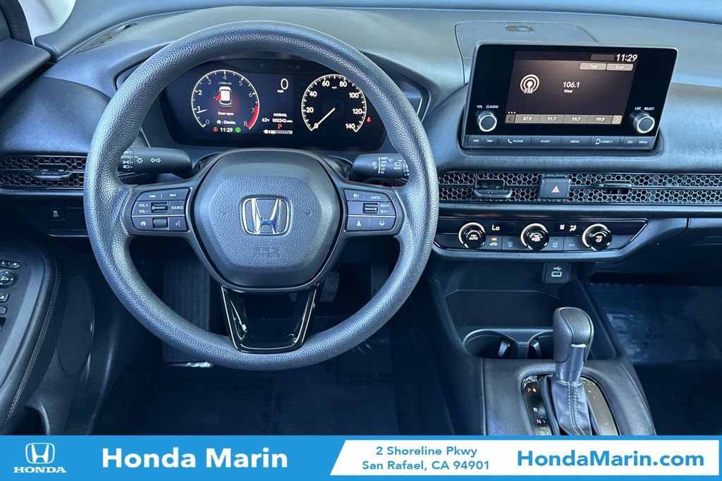 Certified 2025 Honda HR-V LX image 18