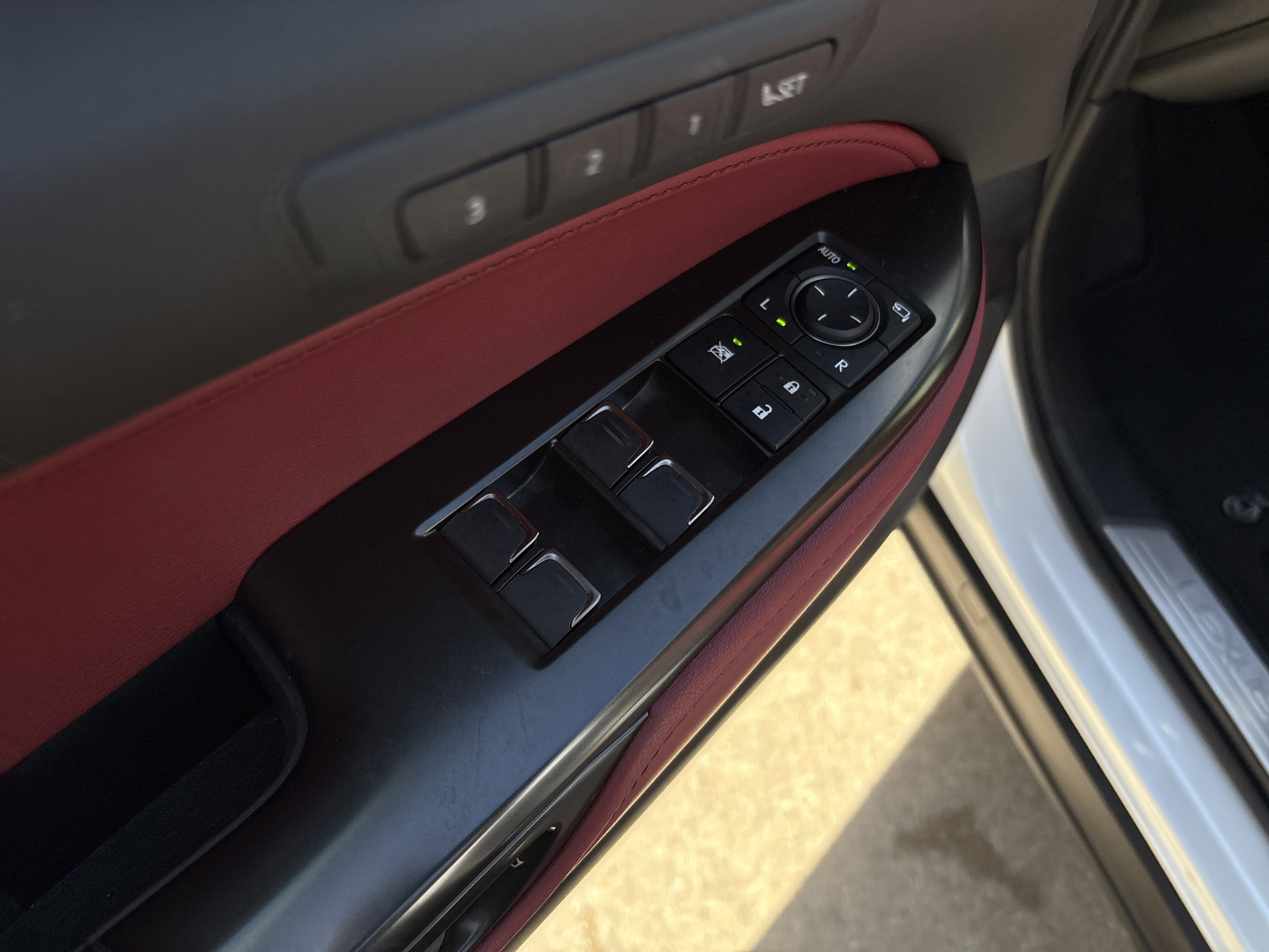 Certified 2025 Lexus NX 350 AWD w/ Accessory Package (Z2) image 15