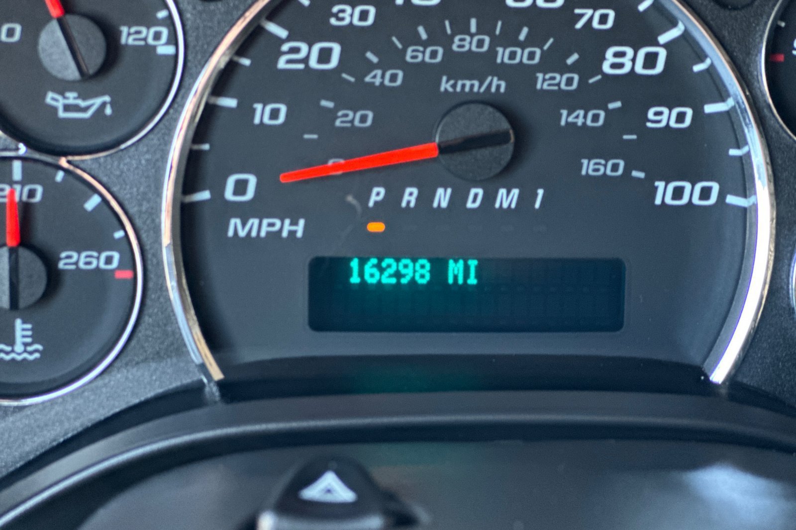 Used 2025 Chevrolet Express 2500 w/ Driver Convenience Package RWD image 30