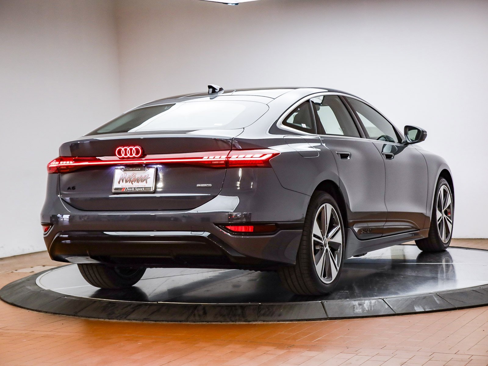 New 2025 Audi A6 e-tron Premium Plus image 8