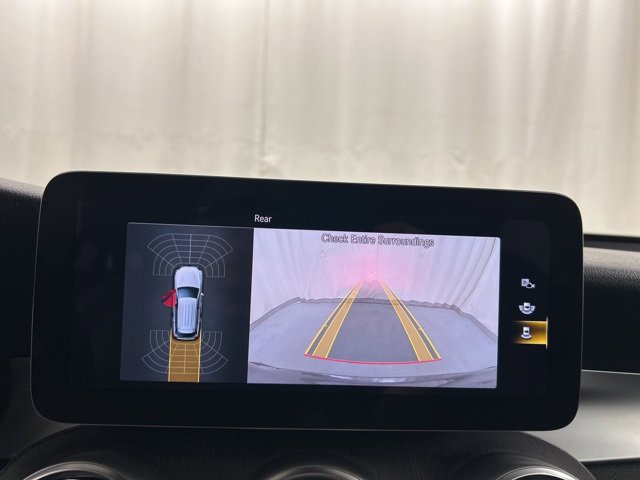 Used 2021 Mercedes-Benz GLC 300 4MATIC w/ Multimedia Package image 20