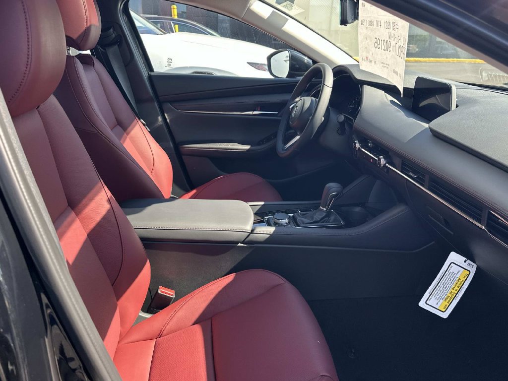 New 2026 MAZDA MAZDA3 Carbon AWD/4WD image 32
