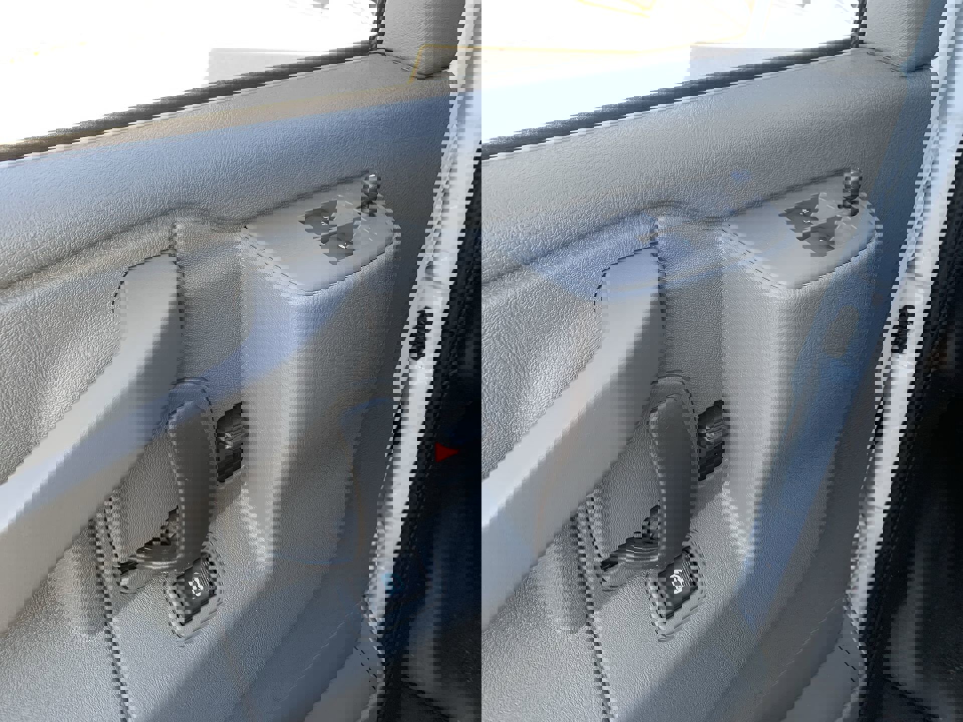 New 2025 GMC Savana 3500 w/ Power Convenience Package image 29