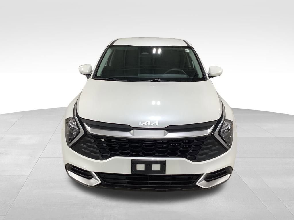 Certified 2023 Kia Sportage LX image 4