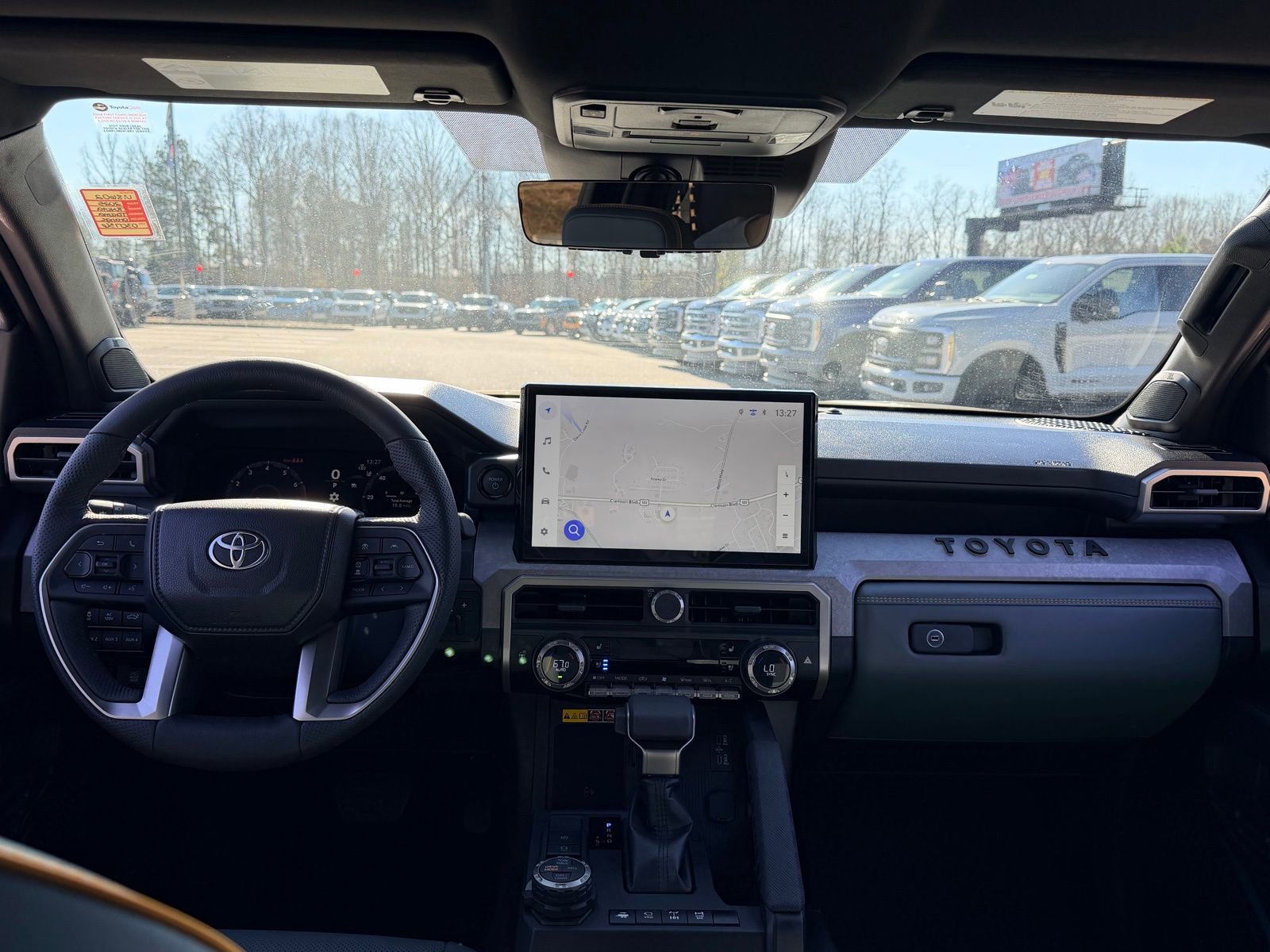 Used 2025 Toyota Tacoma Trailhunter AWD/4WD image 38