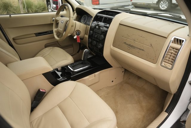 Used 2008 Ford Escape Limited image 18